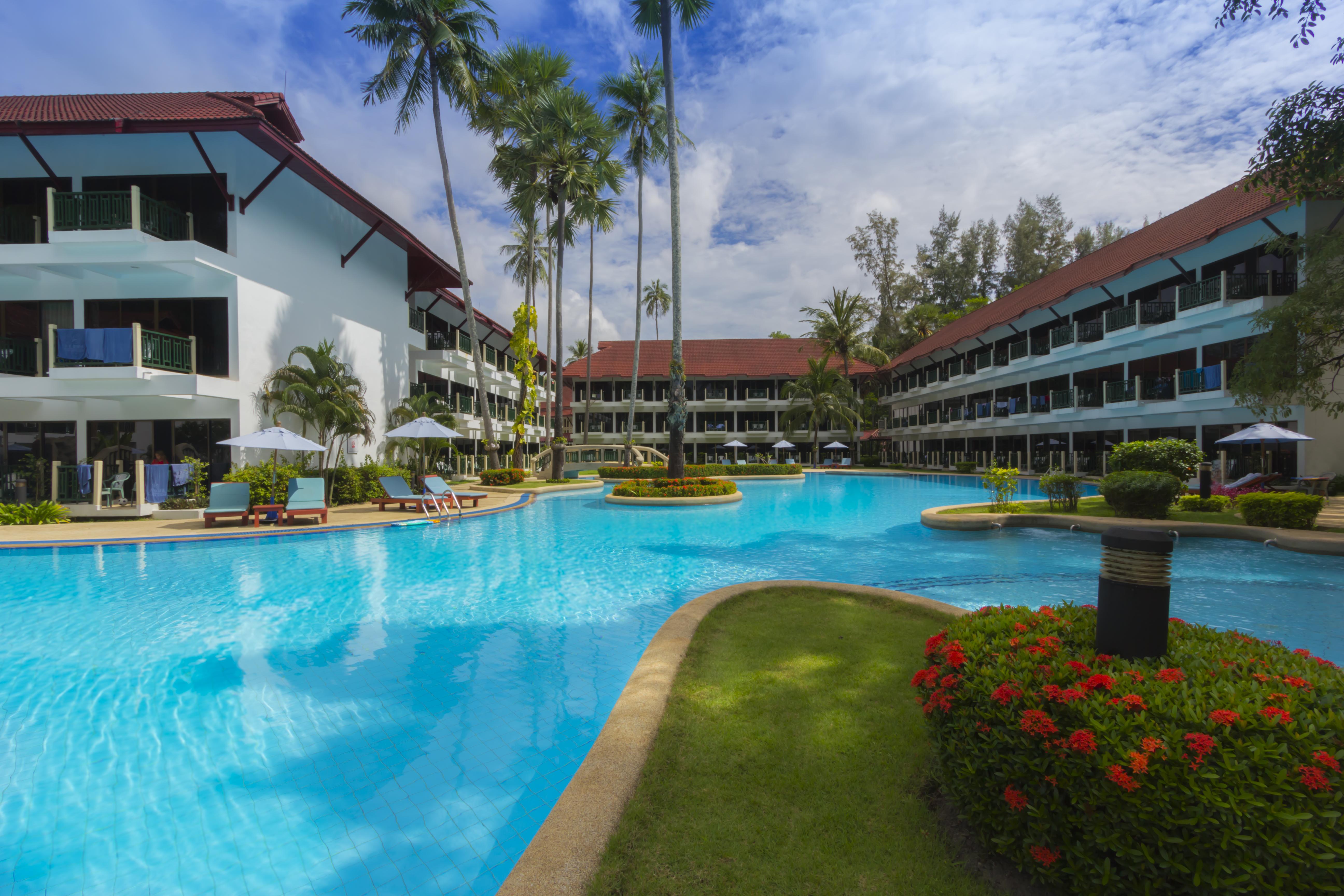 Amora Beach Resort Phuket Pantai Bang Tao Luaran gambar