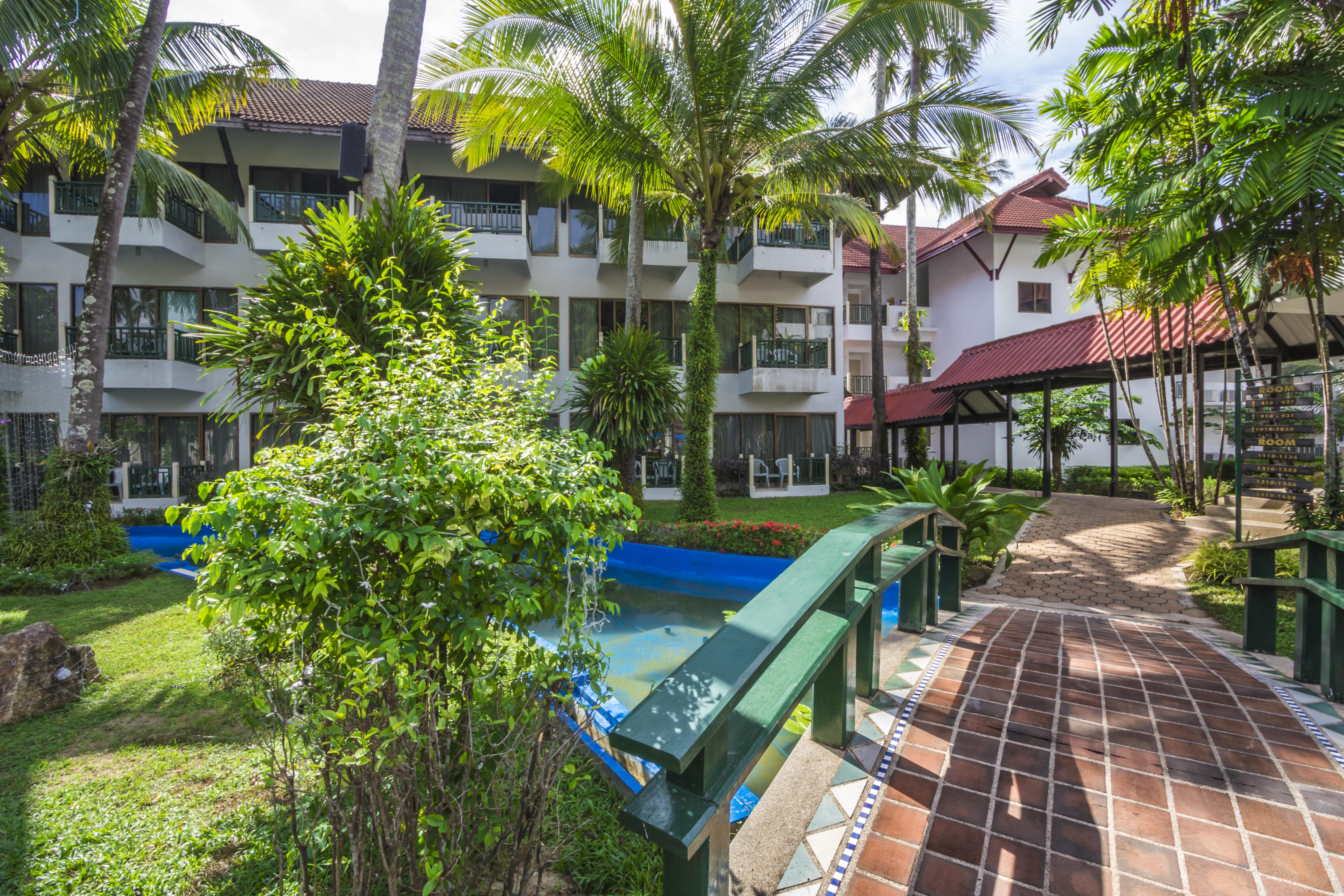 Amora Beach Resort Phuket Pantai Bang Tao Luaran gambar