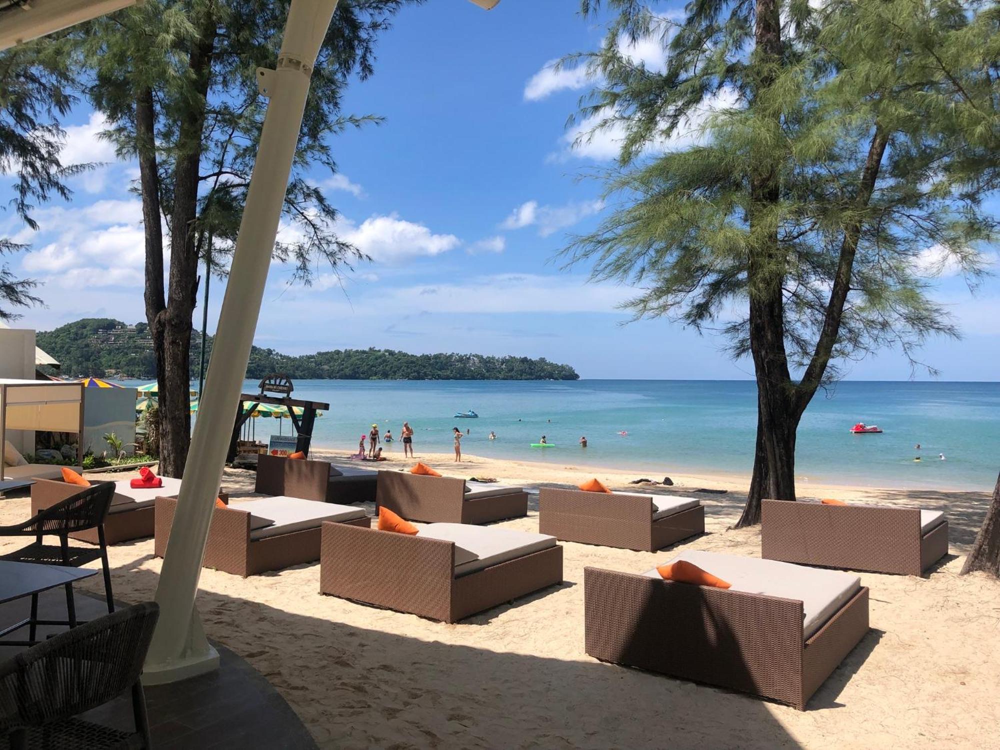 Amora Beach Resort Phuket Pantai Bang Tao Luaran gambar